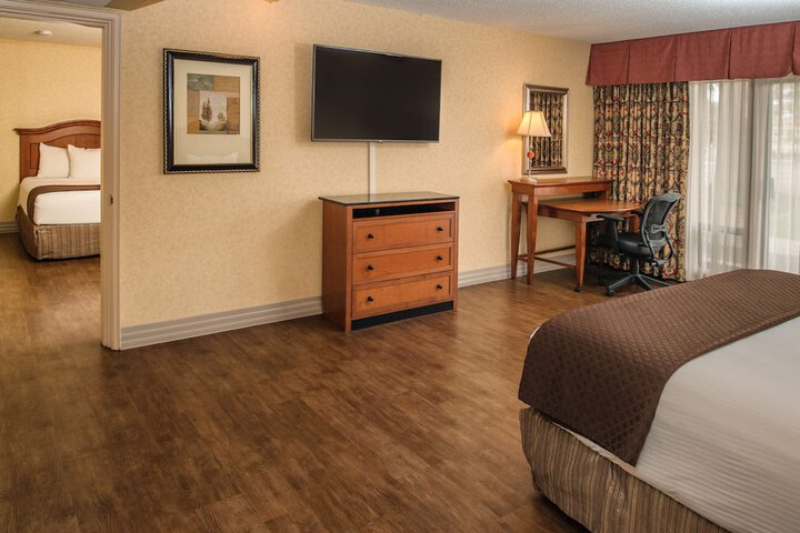 Room 19 of 49