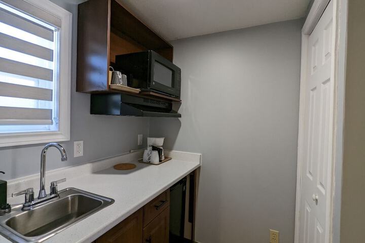Room 19 of 48