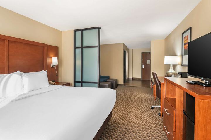 Room 19 of 44