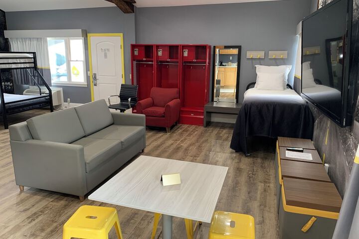 Super 8 by Wyndham Sturbridge