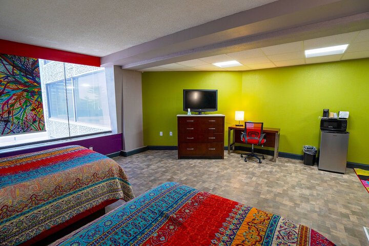 Room 49 of 90