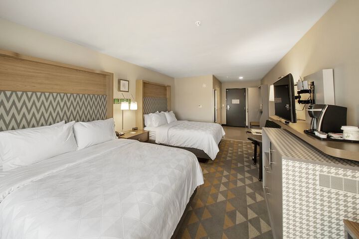 Room 29 of 61