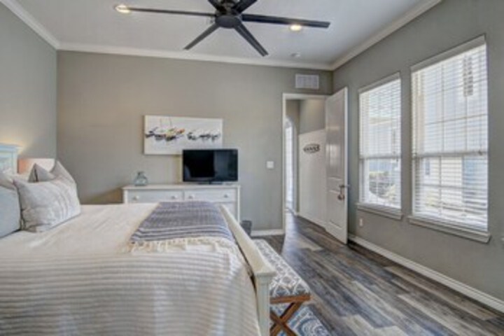 Cinnamon Shore- Sandy Banks 120 ST