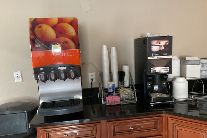 Breakfast/Coffee Service 49 of 53