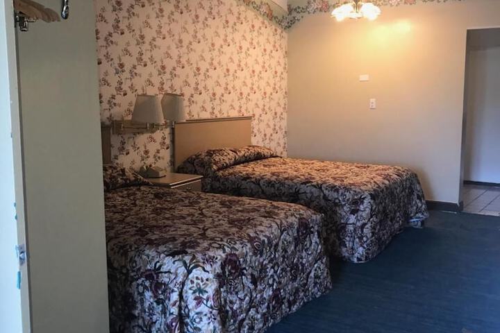 Room 41 of 46