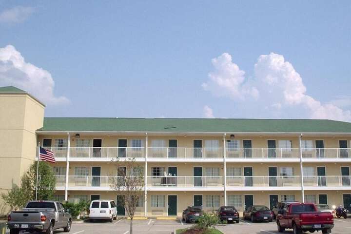 Hotel 2 of 20