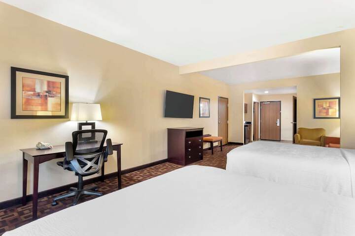 Room 19 of 41