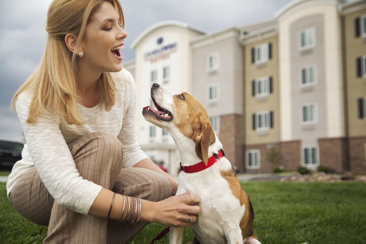 Candlewood Suites College Station at University by IHG
