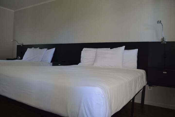 Room 15 of 19