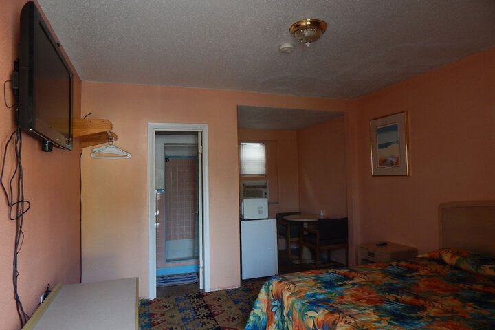 Tropizar Motel