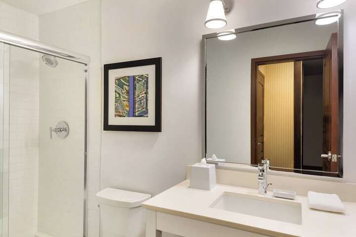 Four Points by Sheraton Surrey