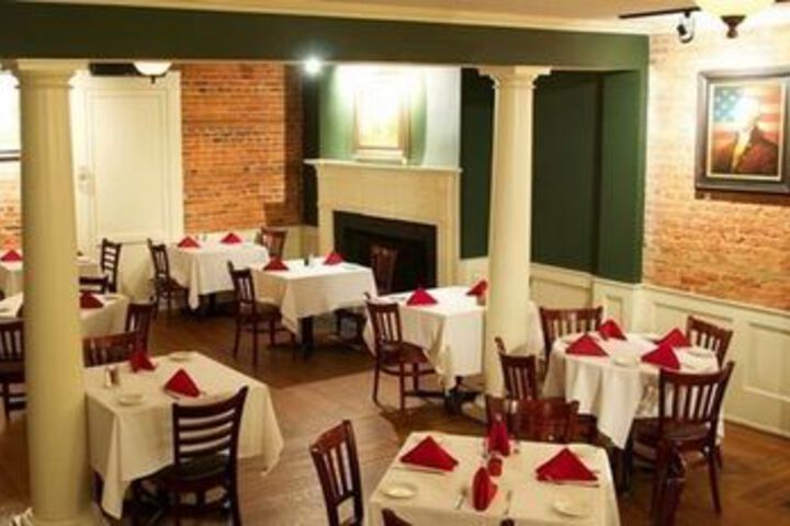 Publick House Restaurant and Country Inn