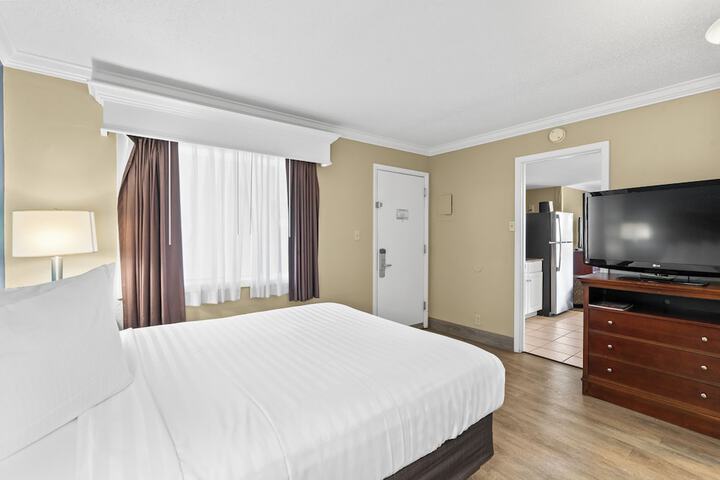 The Sandbar Hotel Trademark Collection by Wyndham