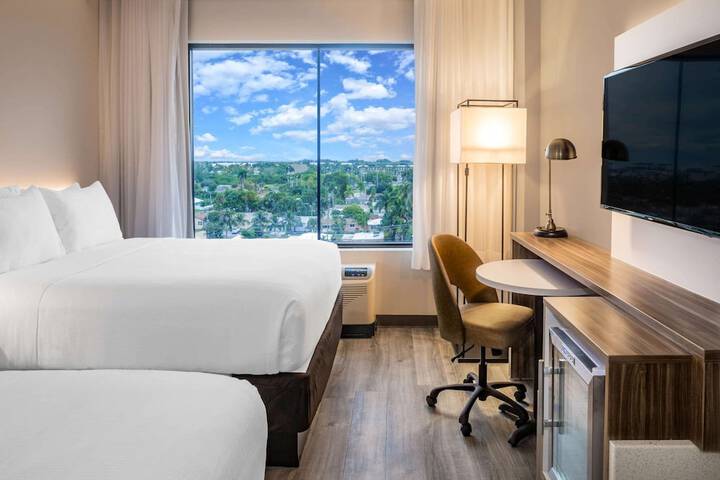 Wyndham Garden Ft. Lauderdale Airport & Cruise Port