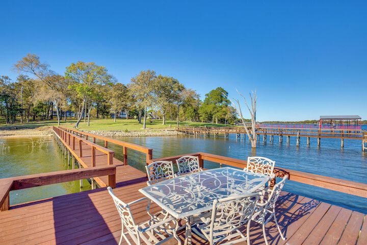 Waterfront Home at Lake Fork w / Boardwalk
