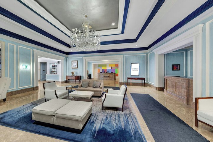 The Henry Hotel Autograph Collection