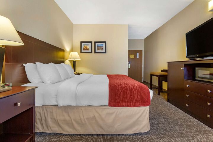 Room 15 of 36