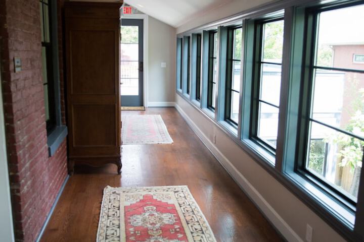 Ballroom/Hall 156 of 166