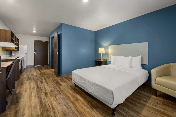 Room 26 of 39