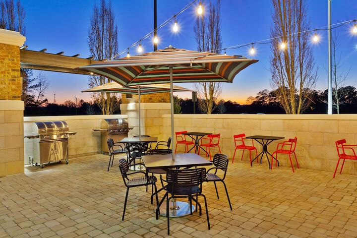 Terrace/Patio 39 of 42
