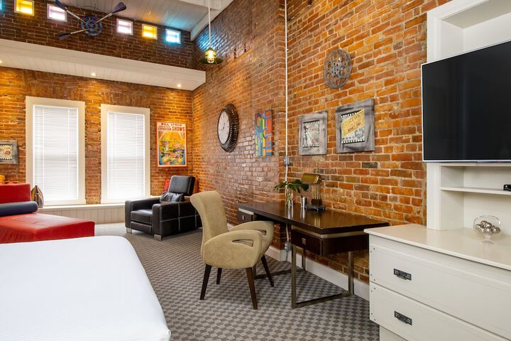 Room 59 of 146