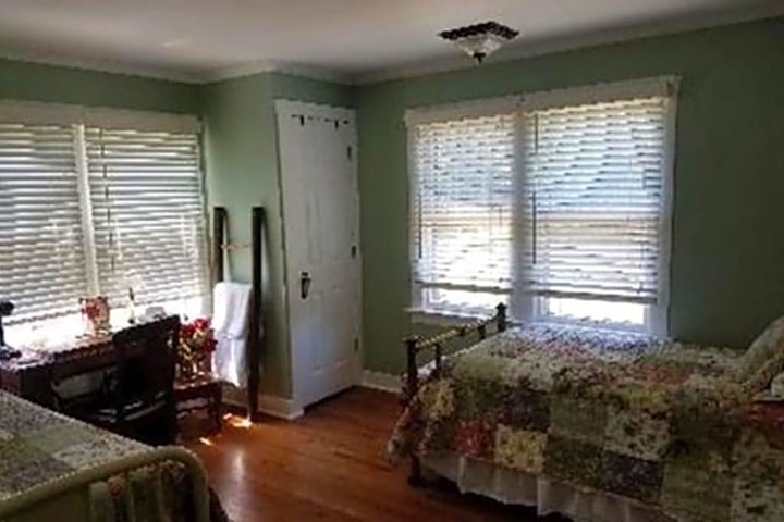 4 of 22
