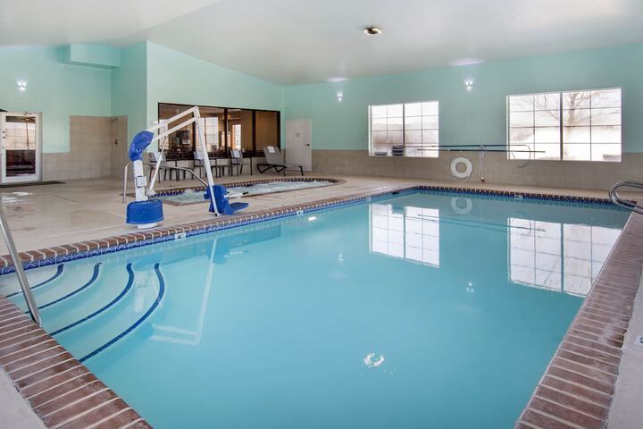 Pool 8 of 45