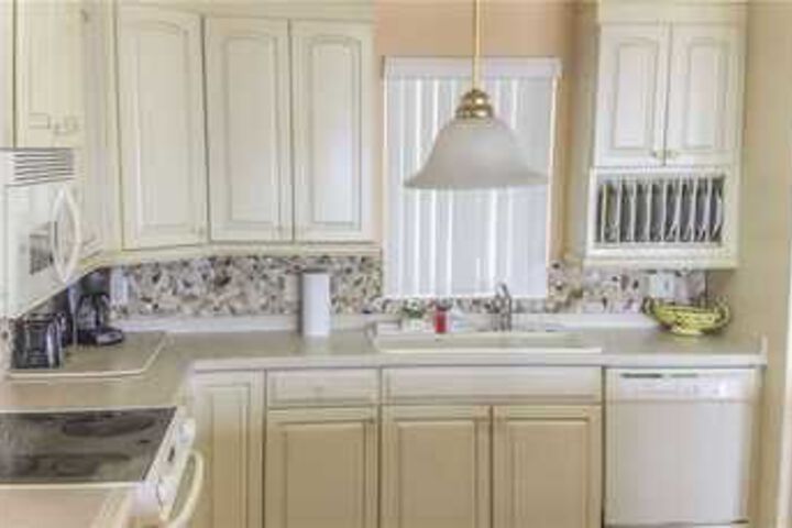 Stairway to Heaven Upper Level 2 Br Home by RedAwning