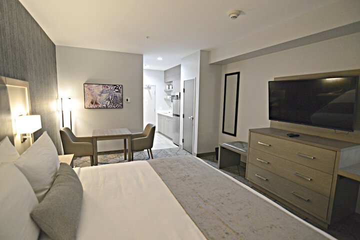 Room 28 of 45