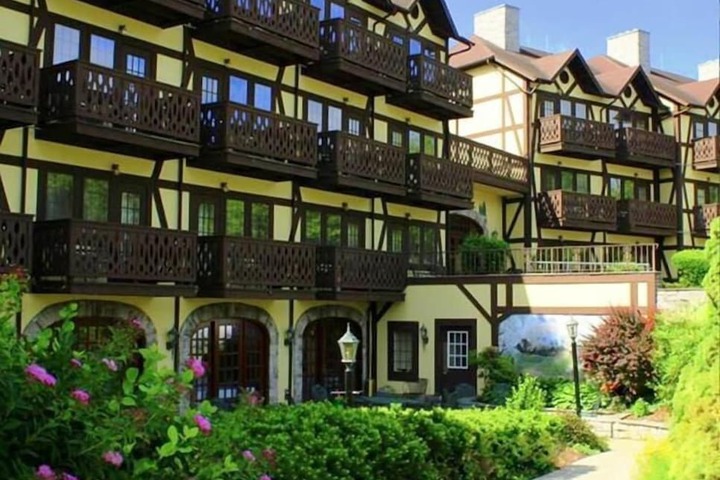 Hotel 2 of 39