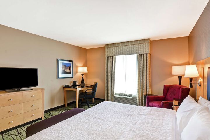 Room 35 of 62