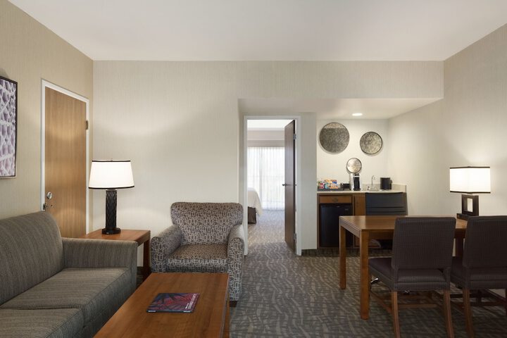 Embassy Suites by Hilton Santa Ana Orange County Airport