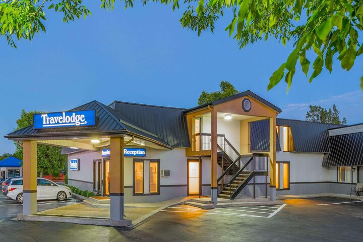Hotel 1 of 14