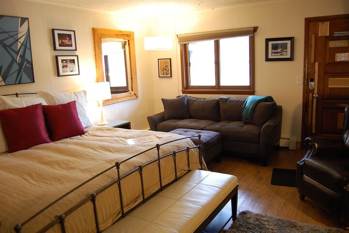 Room 36 of 54