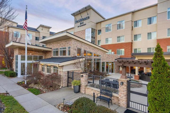 Residence Inn by Marriott Nashville SE / Murfreesboro