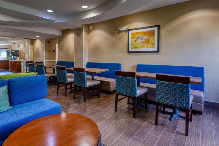 Hotel Interior 18 of 68