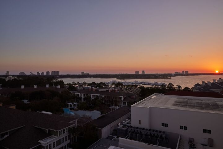 Hotel Effie Sandestin Autograph Collection