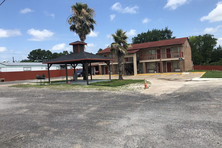 Quality Inn Madisonville
