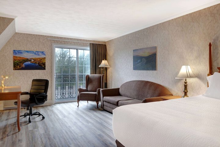 Room 15 of 41