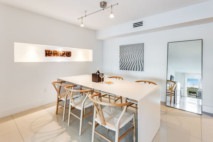 Beach Haus Bal Harbour