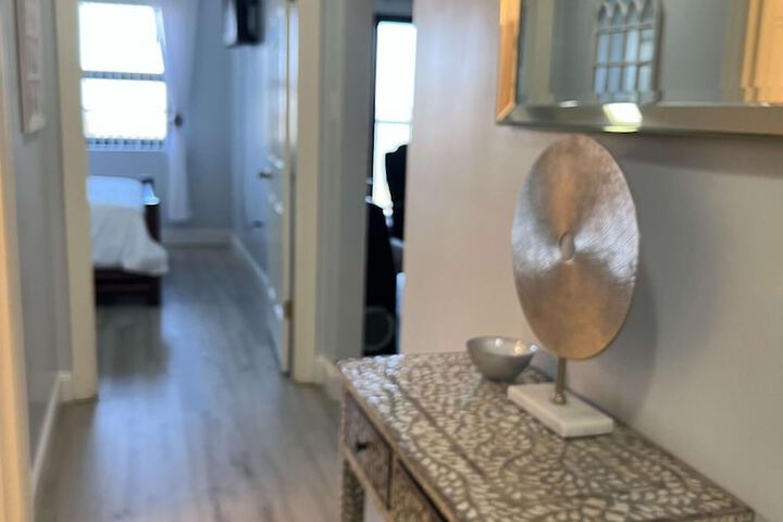 Uhost AI 2BR Condo Scenic Mountain Retreat