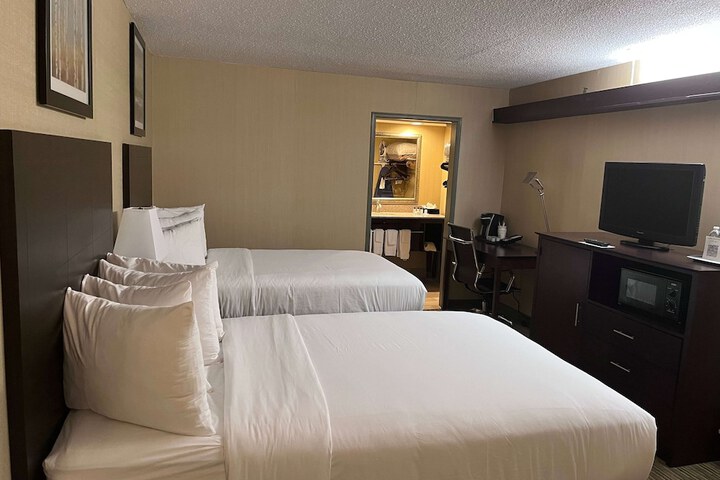 Room 40 of 93