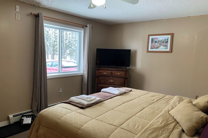Room 11 of 69