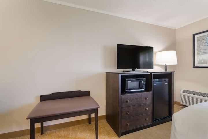 Best Western University Inn