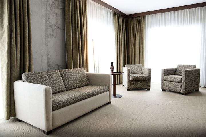 Room 10 of 43