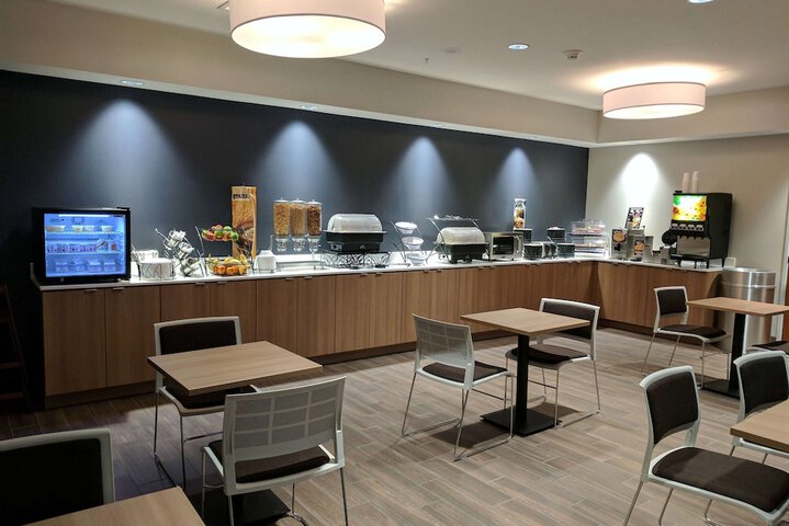 Breakfast/Coffee Service 36 of 46