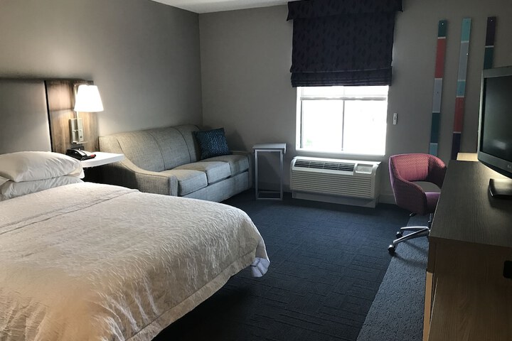 Room 34 of 64