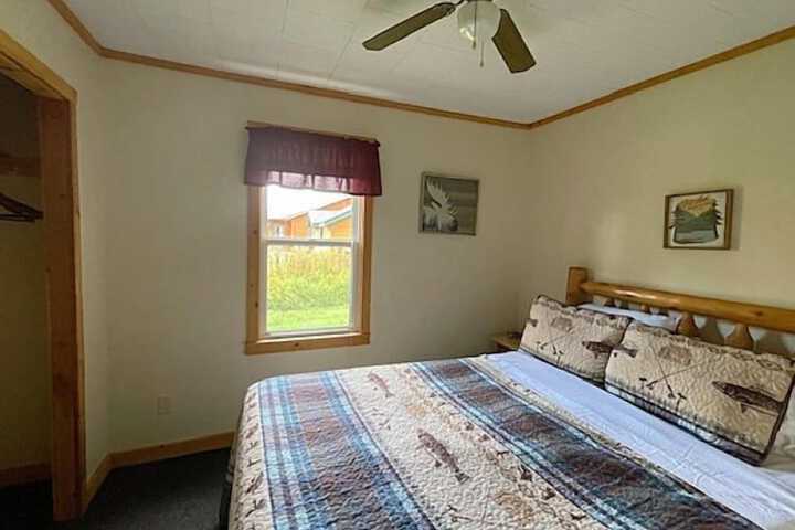 Lenas Northern Pines Resort
