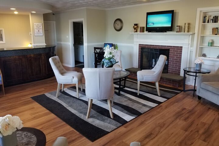 Colonial Inn Seekonk