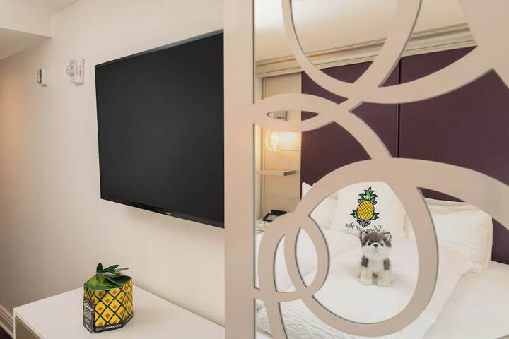 Room 42 of 72
